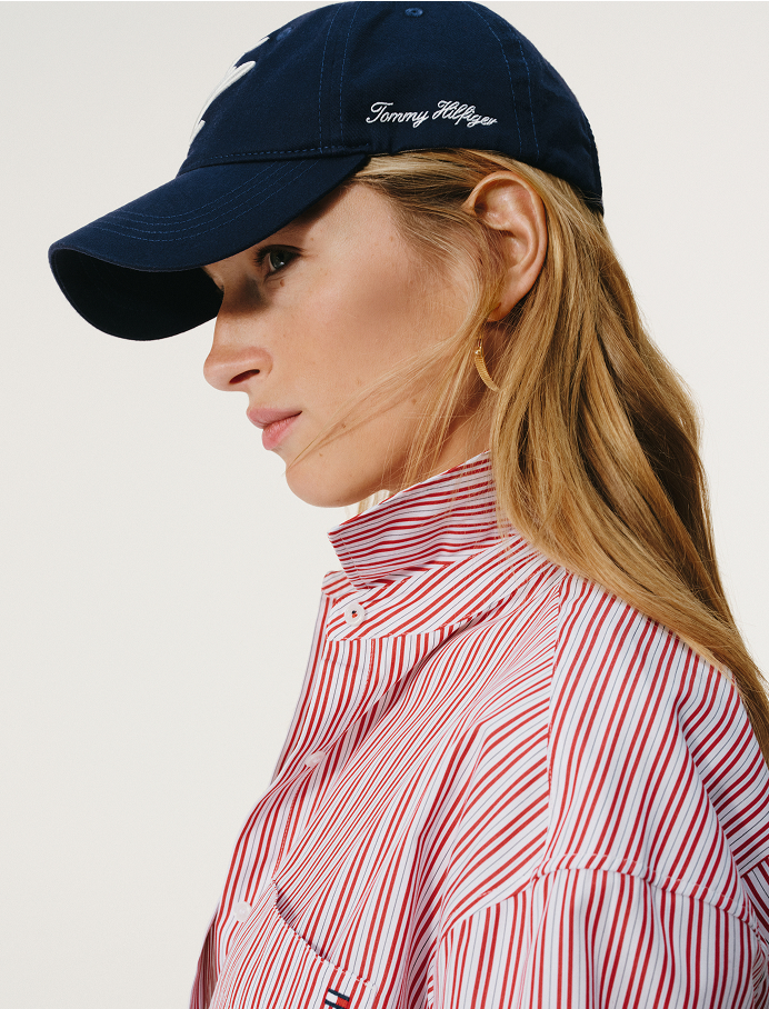 Tommy cap and red stripe poplin shirt