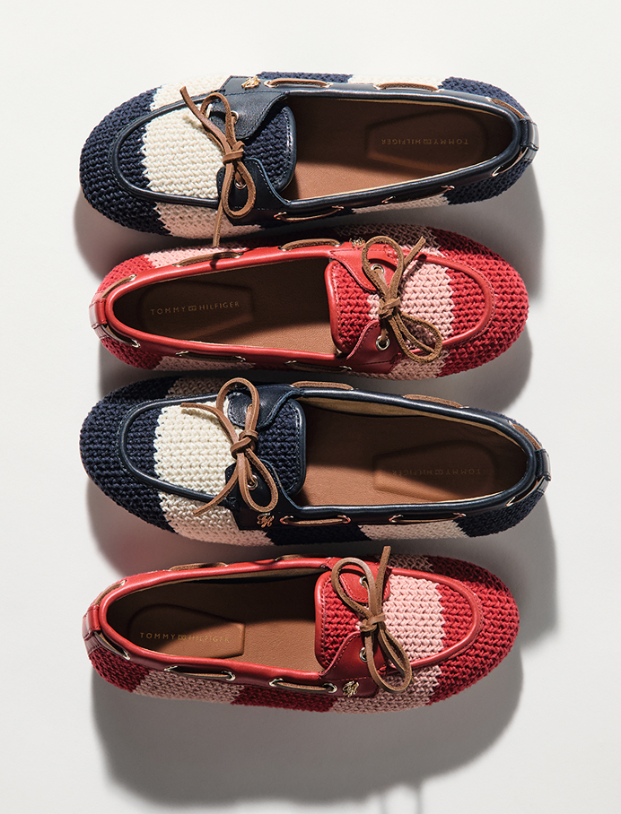 Knit boat shoes in navy, cream and red